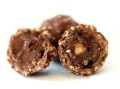FERRERO-ROCHER-PRALINY-200G-BOMBONIERKA-9.jpg