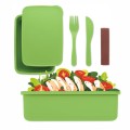 lunch-box-zielony-ze-sztuccami.jpg