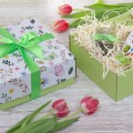 -OPAKOWANIE PREZENTOWE W KWIATY + WSTĄŻKA 200x200x85 MM ZESTAW RÓŻNE KOLORY-11.jpg